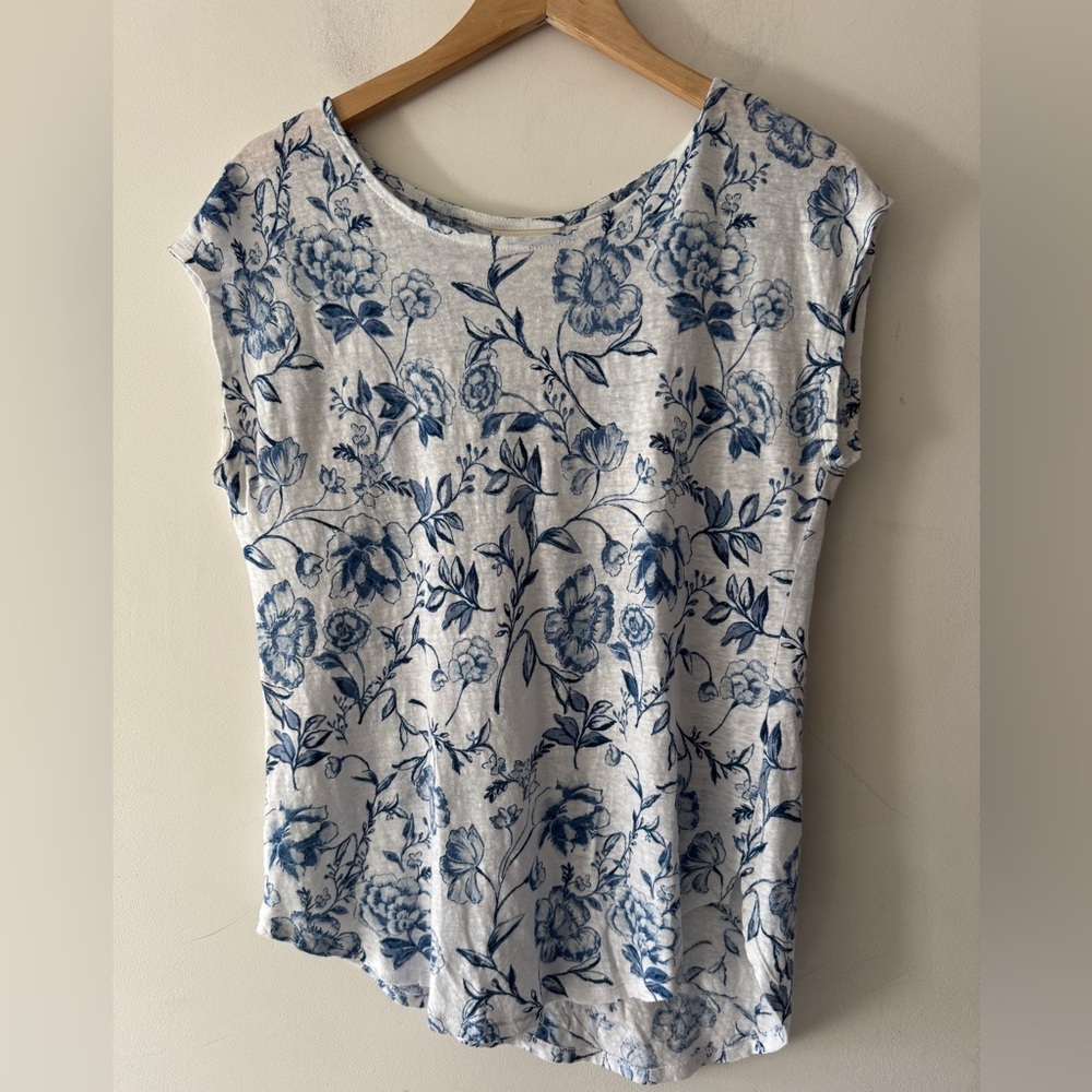 Cynthia Rowley 100% Linen Blue White‎ Floral Cap Sleeve Top